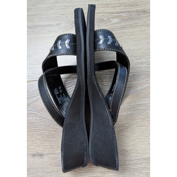 Airwalk Petey Sandal 8.5 Black Wedge Thong Silver Studded Comfort Padded Classic - Picture 4 of 12